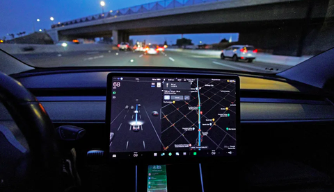 Bộ Tư pháp Mỹ điều tra các tính năng tự lái của ô tô điện Tesla - Ảnh 1. Bộ Tư pháp Mỹ điều tra các tính năng tự lái của ô tô điện Tesla - Ảnh 1.