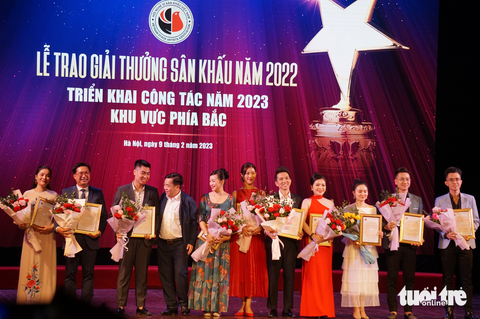 Ông Nguyễn Đăng Chương: Nhiều vở diễn đoạt giải không có người xem - Ảnh 3. Ông Nguyễn Đăng Chương: Nhiều vở diễn đoạt giải không có người xem - Ảnh 3.