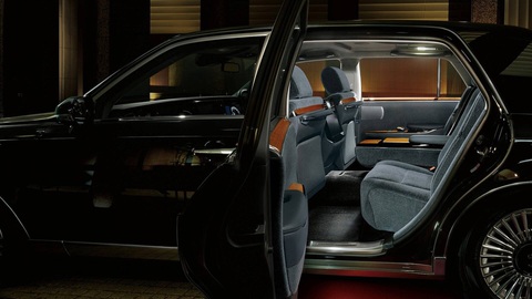 Toyota tham vọng cạnh tranh BMW bằng SUV mới đắt gấp 3 lần Land Cruiser - Ảnh 2. Toyota tham vọng cạnh tranh BMW bằng SUV mới đắt gấp 3 lần Land Cruiser - Ảnh 2.