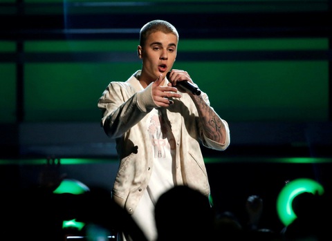 Lóa mắt với bộ sưu tập đồng hồ ‘khủng của Justin Bieber - Ảnh 1. Lóa mắt với bộ sưu tập đồng hồ ‘khủng của Justin Bieber - Ảnh 1.