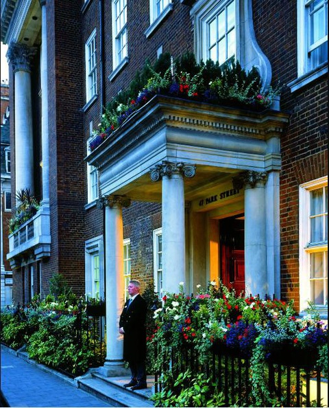 Tại sao người giàu các nước đổ xô mua nhà ở Mayfair, London? - Ảnh 4. Tại sao người giàu các nước đổ xô mua nhà ở Mayfair, London? - Ảnh 4.