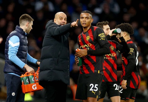 Vòng 23 Premier League: Aston Villa sẽ khiến Man City thêm hỗn loạn? - Ảnh 1. Vòng 23 Premier League: Aston Villa sẽ khiến Man City thêm hỗn loạn? - Ảnh 1.