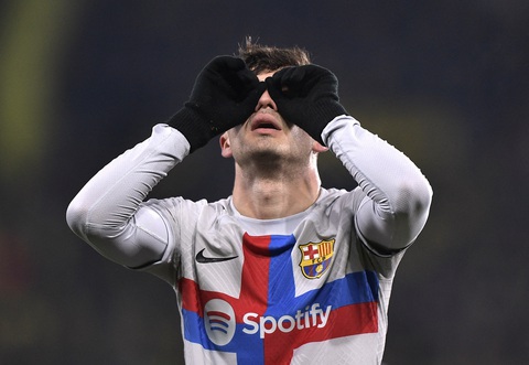 Đánh chìm tàu ngầm vàng, Barca bỏ xa Real Madrid 11 điểm - Ảnh 2. Đánh chìm tàu ngầm vàng, Barca bỏ xa Real Madrid 11 điểm - Ảnh 2.