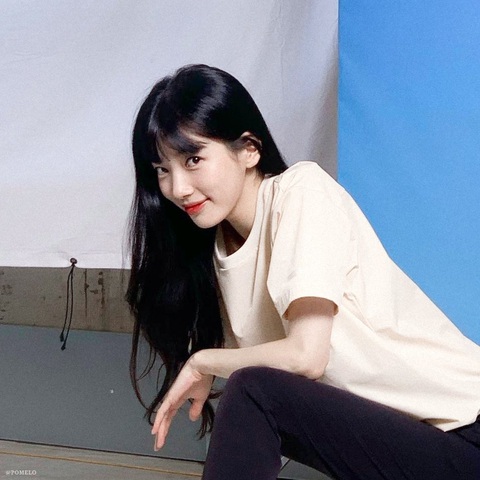 Tình đầu quốc dân Suzy bị chê về nhan sắc - Ảnh 1. Tình đầu quốc dân Suzy bị chê về nhan sắc - Ảnh 1.