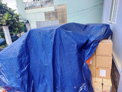 Sắp đến ngày lắp đặt, thiết bị quan trắc trăm tỉ vẫn bị phủ bạt - Ảnh 1. Sắp đến ngày lắp đặt, thiết bị quan trắc trăm tỉ vẫn bị phủ bạt - Ảnh 1.