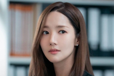 Nữ diễn viên Park Min Young bị điều tra, cấm xuất cảnh - Ảnh 2. Nữ diễn viên Park Min Young bị điều tra, cấm xuất cảnh - Ảnh 2.