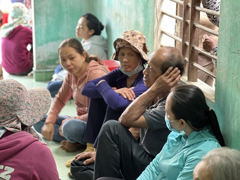 Anh tặng em quà Valentine, nói phẫu thuật xong sẽ về, vậy mà... - Ảnh 1. Anh tặng em quà Valentine, nói phẫu thuật xong sẽ về, vậy mà... - Ảnh 1.