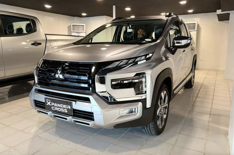 Mitsubishi Xpander Cross bản cũ giảm giá tại đại lý trước ngày ra mắt phiên bản mới - Ảnh 2. Mitsubishi Xpander Cross bản cũ giảm giá tại đại lý trước ngày ra mắt phiên bản mới - Ảnh 2.