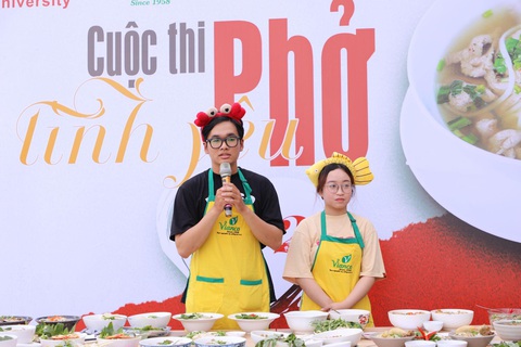 Khi câu chuyện tình yêu được sinh viên SIU kể bằng... phở - Ảnh 2. Khi câu chuyện tình yêu được sinh viên SIU kể bằng... phở - Ảnh 2.
