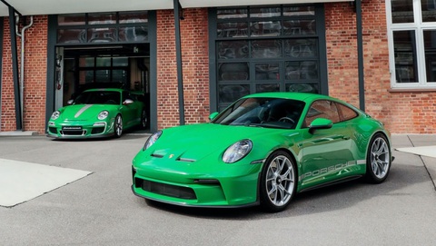 Fan Porsche sướng nhất: Tự nghĩ màu sơn mới, được hãng đưa luôn vào bảng màu - Ảnh 1. Fan Porsche sướng nhất: Tự nghĩ màu sơn mới, được hãng đưa luôn vào bảng màu - Ảnh 1.