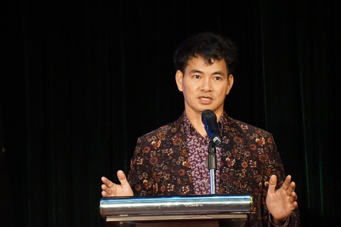 Lần đầu tiên dựng kịch về Bác Hồ và hơn 2.000 năm lịch sử Việt Nam của tác giả Algeria - Ảnh 1. Lần đầu tiên dựng kịch về Bác Hồ và hơn 2.000 năm lịch sử Việt Nam của tác giả Algeria - Ảnh 1.
