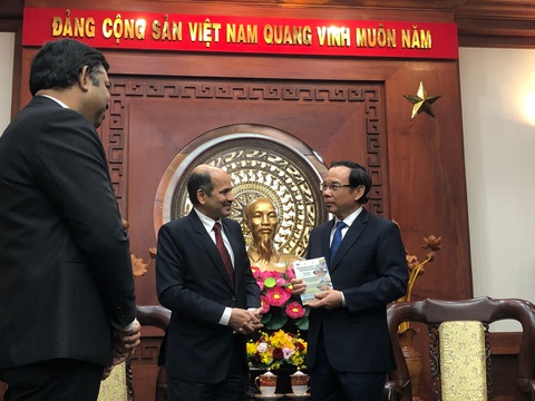 Bí thư Nguyễn Văn Nên tiếp tân đại sứ Ấn Độ - Ảnh 1. Bí thư Nguyễn Văn Nên tiếp tân đại sứ Ấn Độ - Ảnh 1.