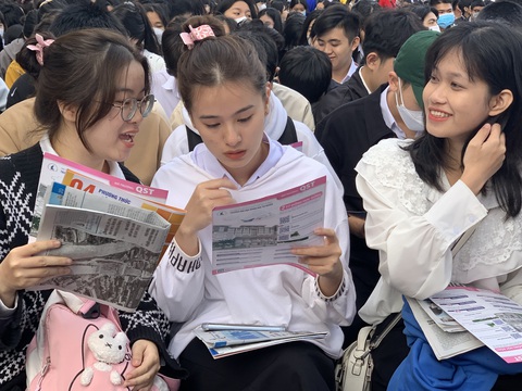 Hàng loạt thay đổi trong tuyển sinh vào Đại học Quốc gia TP.HCM - Ảnh 1. Hàng loạt thay đổi trong tuyển sinh vào Đại học Quốc gia TP.HCM - Ảnh 1.