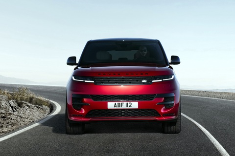Range Rover Sport 2023 sắp ra mắt Việt Nam, giá từ 7,5 tỉ đồng - Ảnh 2. Range Rover Sport 2023 sắp ra mắt Việt Nam, giá từ 7,5 tỉ đồng - Ảnh 2.