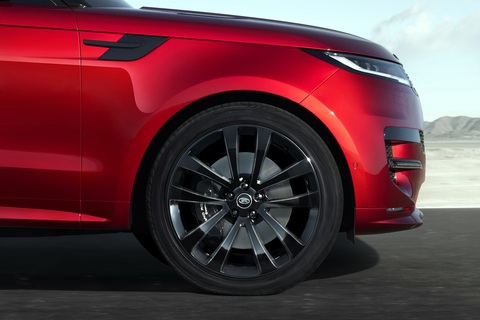 Range Rover Sport 2023 sắp ra mắt Việt Nam, giá từ 7,5 tỉ đồng - Ảnh 8. Range Rover Sport 2023 sắp ra mắt Việt Nam, giá từ 7,5 tỉ đồng - Ảnh 8.