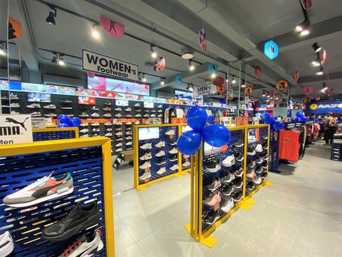 Thế Giới Di Động đóng cửa chuỗi AVASport tại Việt Nam và Bluetronics tại Campuchia - Ảnh 1. Thế Giới Di Động đóng cửa chuỗi AVASport tại Việt Nam và Bluetronics tại Campuchia - Ảnh 1.