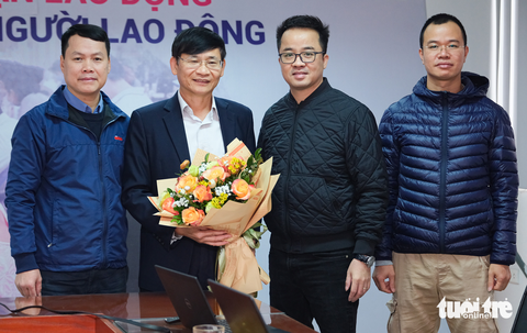Vay tiền ngân hàng bị ép mua bảo hiểm, cần phải làm gì? - Ảnh 2. Vay tiền ngân hàng bị ép mua bảo hiểm, cần phải làm gì? - Ảnh 2.