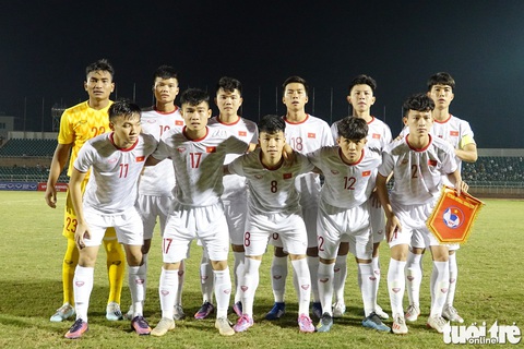 Những triết lý đặc trưng của ông Philippe Troussier - Ảnh 2. Những triết lý đặc trưng của ông Philippe Troussier - Ảnh 2.