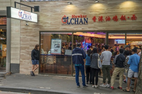 Cuộc cách mạng ẩm thực từ lốp xe đến ngôi sao Michelin - Ảnh 3. Cuộc cách mạng ẩm thực từ lốp xe đến ngôi sao Michelin - Ảnh 3.