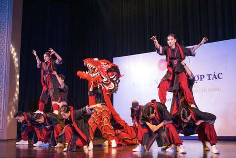 Thanh Bùi mở lò đào tạo nghệ thuật không chỉ dành cho con nhà giàu - Ảnh 7. Thanh Bùi mở lò đào tạo nghệ thuật không chỉ dành cho con nhà giàu - Ảnh 7.