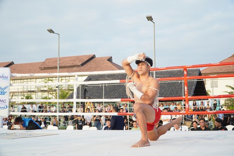 Hào hứng xem võ sĩ Nguyễn Trần Duy Nhất đấu biểu diễn - Ảnh 2. Võ sĩ Nguyễn Trần Duy Nhất - Ảnh: LÊ TRUNG