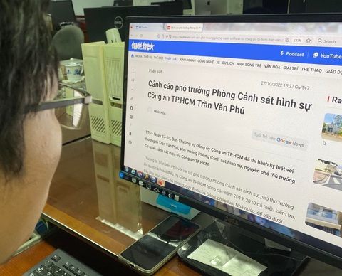 Thượng tá Trần Văn Phú đã bị kỷ luật bằng hình thức cảnh cáo và Viện KSND tối cao cũng kiến nghị xử lý trách nhiệm đối với ông Phú - Ảnh: TỰ TRUNG Thượng tá Trần Văn Phú đã bị kỷ luật bằng hình thức cảnh cáo và Viện KSND tối cao cũng kiến nghị xử lý trách nhiệm đối với ông Phú - Ảnh: TỰ TRUNG