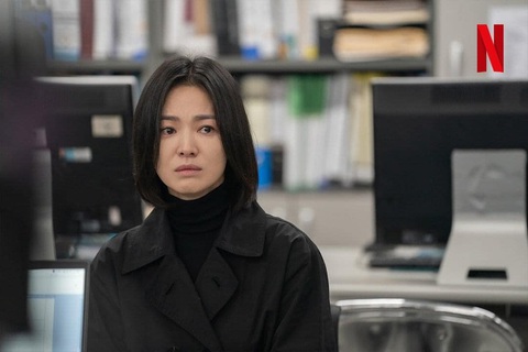 Phần 2 The Glory của Song Hye Kyo hé lộ loạt khoảnh khắc gây sốt - Ảnh 1. Phần 2 The Glory của Song Hye Kyo hé lộ loạt khoảnh khắc gây sốt - Ảnh 1.