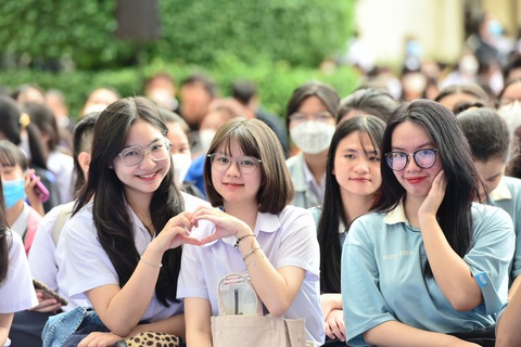 Trường đại học nào có học phí rẻ để theo đuổi ước mơ? - Ảnh 1. Trường đại học nào có học phí rẻ để theo đuổi ước mơ? - Ảnh 1.