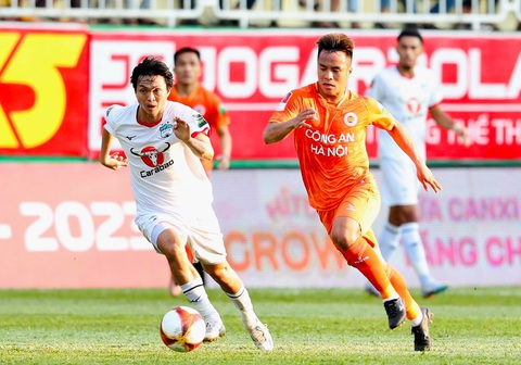 Hòa Công An Hà Nội, Hoàng Anh Gia Lai vẫn chưa thắng ở V-League 2023 - Ảnh 2. Hai đội chia điểm sau các bàn thắng trong hiệp 2 - Ảnh: N.KHÔI