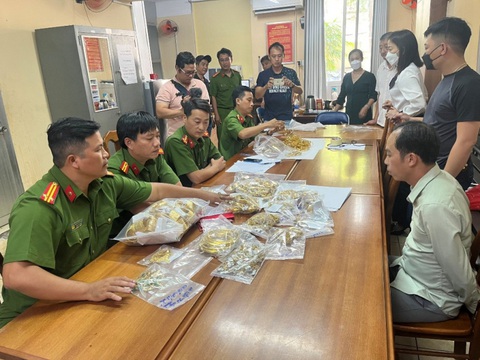 Vụ trộm 100 lượng vàng ở quận 12: Lên kế hoạch trong 2 tháng - Ảnh 1. Vụ trộm 100 lượng vàng ở quận 12: Lên kế hoạch trong 2 tháng - Ảnh 1.