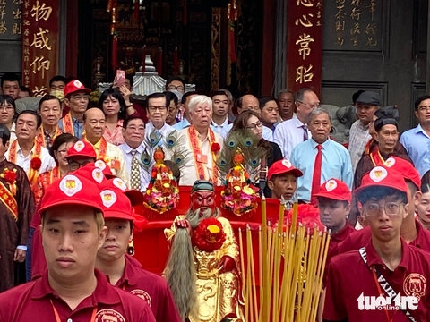 Khai hội Tết Nguyên tiêu 2023 - Ảnh 8. Khai hội Tết Nguyên tiêu 2023 - Ảnh 8.