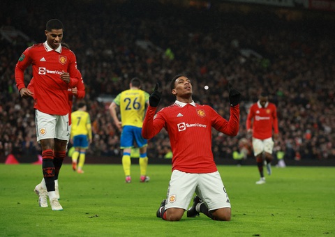 Man United lần đầu vào chung kết Cúp Liên đoàn sau 6 năm - Ảnh 1. Man United lần đầu vào chung kết Cúp Liên đoàn sau 6 năm - Ảnh 1.