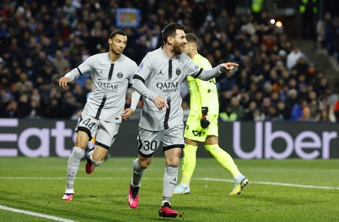 Mbappe sút hỏng phạt đền 2 lần trong ngày vui của Messi - Ảnh 2. Mbappe sút hỏng phạt đền 2 lần trong ngày vui của Messi - Ảnh 2.