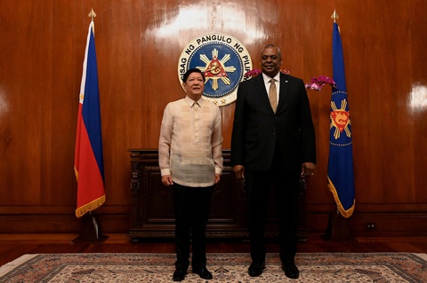 Philippines cho Mỹ tiếp cận thêm 4 căn cứ quân sự - Ảnh 1. Philippines cho Mỹ tiếp cận thêm 4 căn cứ quân sự - Ảnh 1.