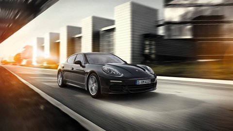 Đại lý Porsche treo nhầm giá xe chỉ ngang Grand i10, khách hàng tranh nhau đặt cọc - Ảnh 1. Đại lý Porsche treo nhầm giá xe chỉ ngang Grand i10, khách hàng tranh nhau đặt cọc - Ảnh 1.