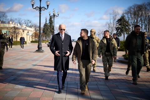 Tổng thống Biden quyết định đến Kiev vào phút cuối, báo trước cho Nga vài giờ - Ảnh 1. Tổng thống Biden quyết định đến Kiev vào phút cuối, báo trước cho Nga vài giờ - Ảnh 1.