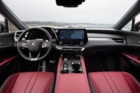 Xe Lexus bán chạy nhất ra mắt bản mới tại Việt Nam, giá từ 3,43 tỉ đồng - Ảnh 7. Xe Lexus bán chạy nhất ra mắt bản mới tại Việt Nam, giá từ 3,43 tỉ đồng - Ảnh 7.