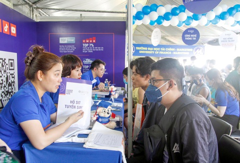 Ngày hội tư vấn tuyển sinh 2023: Gặp các trường đại học, cao đẳng tại TP.HCM - Ảnh 1. Ngày hội tư vấn tuyển sinh 2023: Gặp các trường đại học, cao đẳng tại TP.HCM - Ảnh 1.