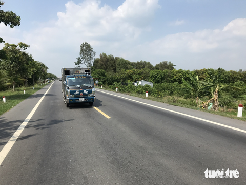 Tin tức sáng 21-2: Dời hết bảng quảng cáo để làm nút giao An Phú - Ảnh 5. Tin tức sáng 21-2: Dời hết bảng quảng cáo để làm nút giao An Phú - Ảnh 5.