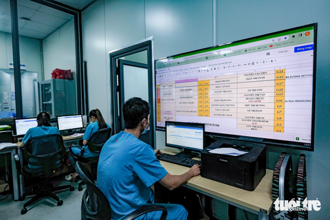 Tin tức sáng 21-2: Dời hết bảng quảng cáo để làm nút giao An Phú - Ảnh 6. Tin tức sáng 21-2: Dời hết bảng quảng cáo để làm nút giao An Phú - Ảnh 6.