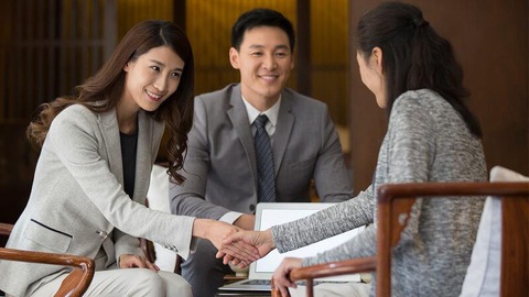 Relationship Manager là gì? Thông tin chi tiết về công việc của RM (Phần 1/2) - Ảnh 3. CRM làm việc với mục tiêu nâng cao và cá nhân hóa trải nghiệm của khách hàng - Ảnh: Internet