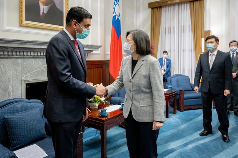 Bà Thái Anh Văn tuyên bố hợp tác quân sự chặt chẽ hơn với Mỹ - Ảnh 1. Bà Thái Anh Văn tuyên bố hợp tác quân sự chặt chẽ hơn với Mỹ - Ảnh 1.