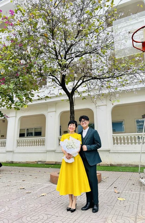 Ảnh vui sao Việt 21-2: Con gái lí lắc bên vợ chồng Cường Đôla - Ảnh 2. Ảnh vui sao Việt 21-2: Con gái lí lắc bên vợ chồng Cường Đôla - Ảnh 2.