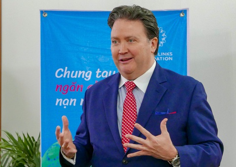 Đại sứ Mỹ lo ngại nạn buôn người tăng sau đại dịch - Ảnh 1. Đại sứ Mỹ lo ngại nạn buôn người tăng sau đại dịch - Ảnh 1.