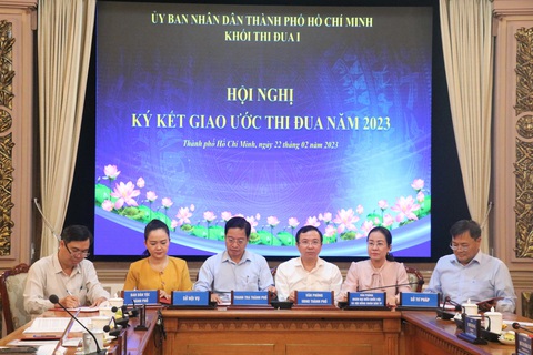 TP.HCM: phấn đấu cải cách hành chính, giảm tồn đọng hồ sơ - Ảnh 1. TP.HCM: phấn đấu cải cách hành chính, giảm tồn đọng hồ sơ - Ảnh 1.