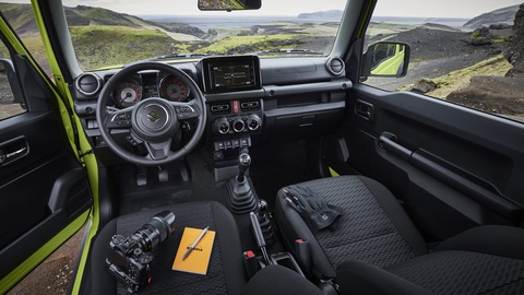 Suzuki Jimny lại nhận đặt cọc về Việt Nam, giá dự kiến từ 800 triệu đồng - Ảnh 3. Suzuki Jimny lại nhận đặt cọc về Việt Nam, giá dự kiến từ 800 triệu đồng - Ảnh 3.