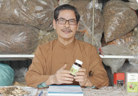 Bạn đọc đề nghị cấm sóng vĩnh viễn các nghệ sĩ, người có ảnh hưởng quảng cáo sai sự thật - Ảnh 1. Bạn đọc đề nghị cấm sóng vĩnh viễn các nghệ sĩ, người có ảnh hưởng quảng cáo sai sự thật - Ảnh 1.