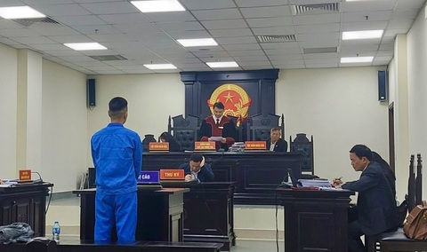 Cựu điều tra viên lãnh án tù vì vòi quà cảm ơn 500 triệu ngay tại phòng hỏi cung - Ảnh 1. Cựu điều tra viên lãnh án tù vì vòi quà cảm ơn 500 triệu ngay tại phòng hỏi cung - Ảnh 1.