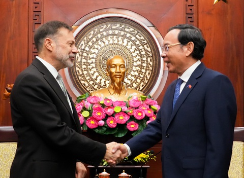 Đại sứ Úc: TP.HCM sẽ là trung tâm thu hút các nhà đầu tư Úc - Ảnh 1. Đại sứ Úc: TP.HCM sẽ là trung tâm thu hút các nhà đầu tư Úc - Ảnh 1.