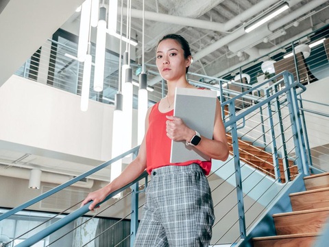Cách né những câu phỏng vấn vượt giới hạn - Ảnh 2. Ác cảm cá nhân của người phỏng vấn là điều bạn không thể quyết định - Ảnh: Pexels